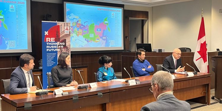 Правозахисний проект «Справжні в’язні путіна» представлено у парламенті Канади